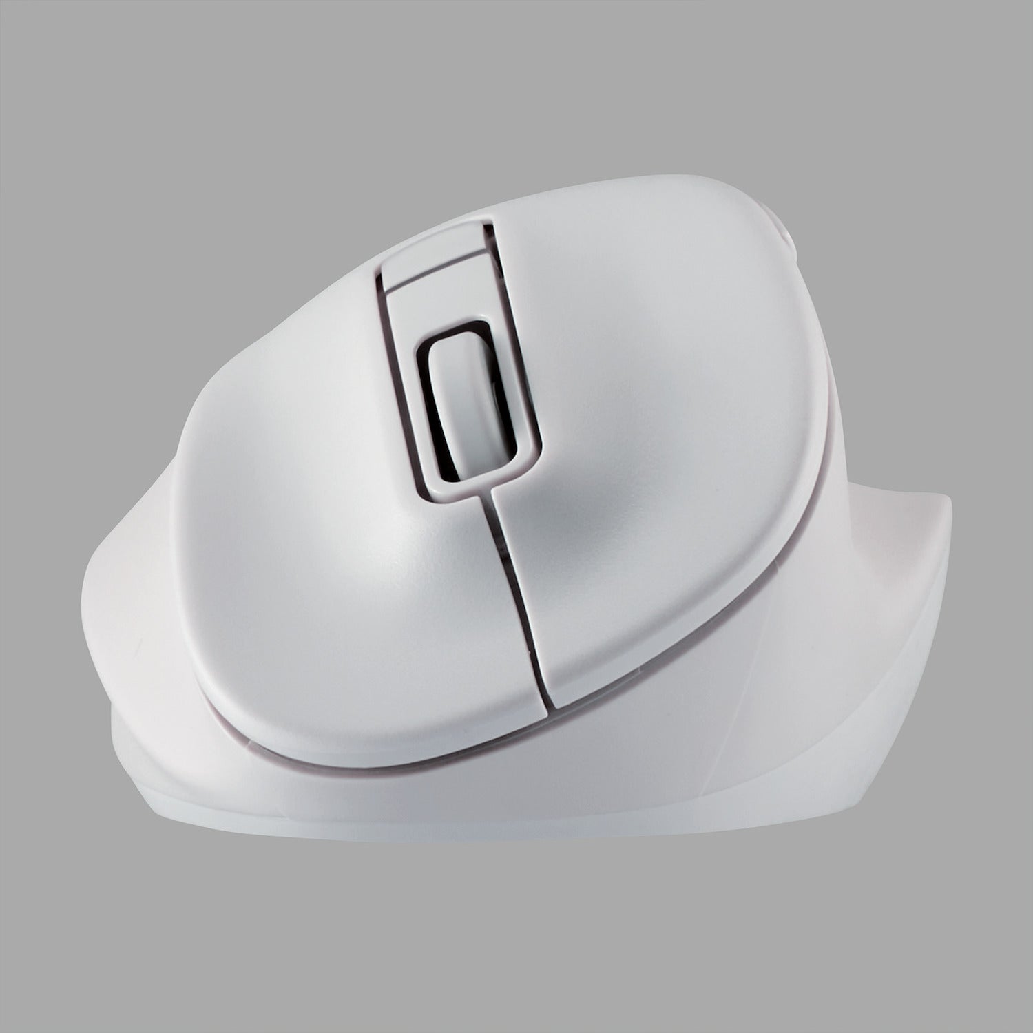 front view | white ergonomic mouse with wireless connectivity