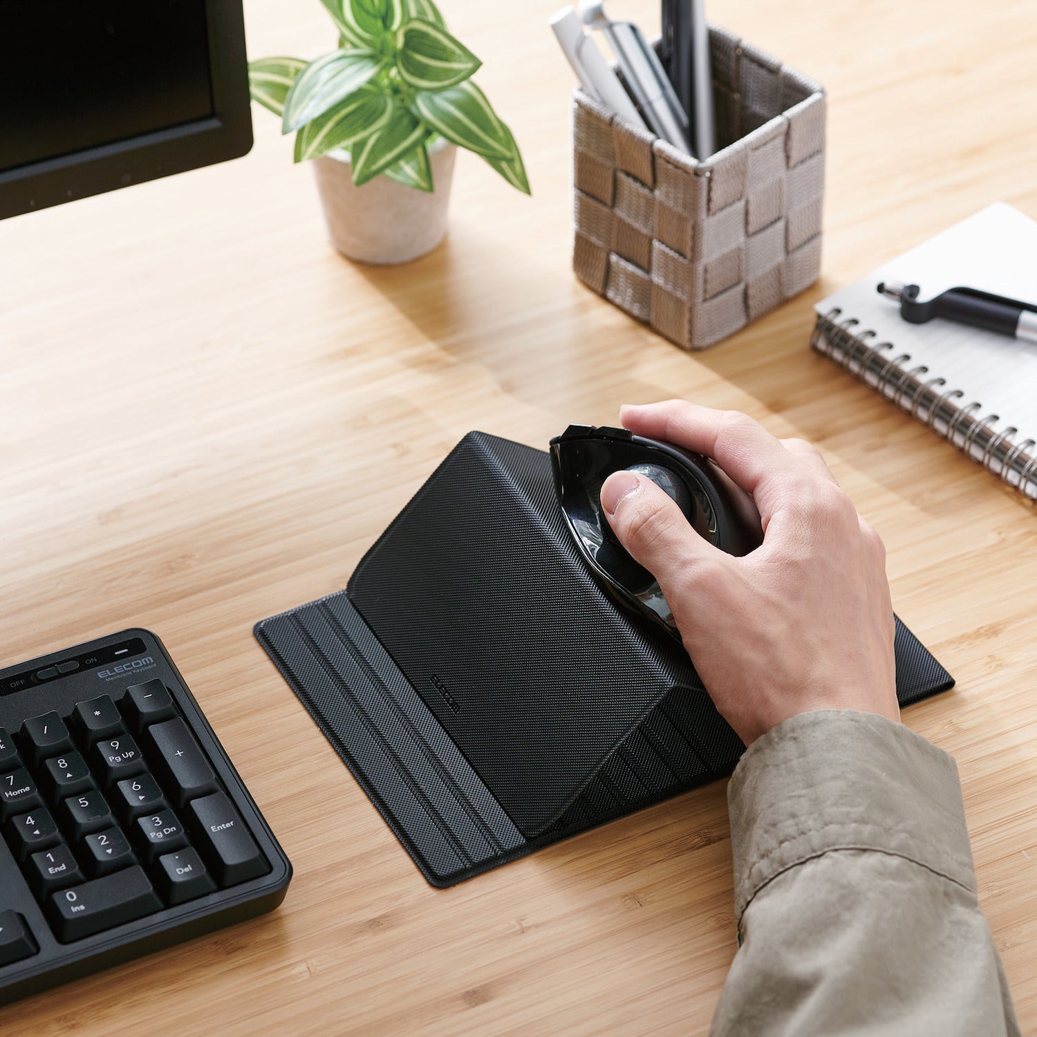 Folding Flip Pad for Trackball Mouse